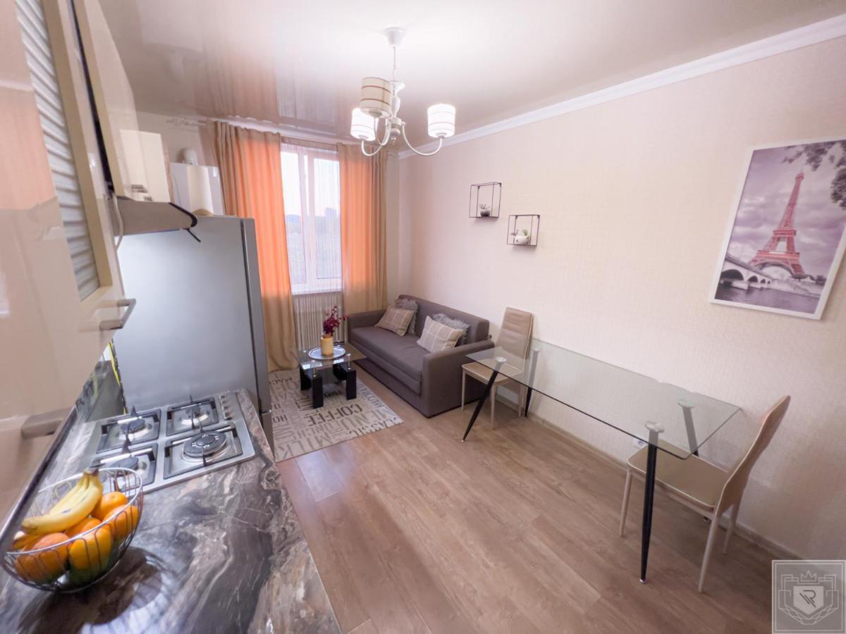 Apartment Renthouse Little Paris